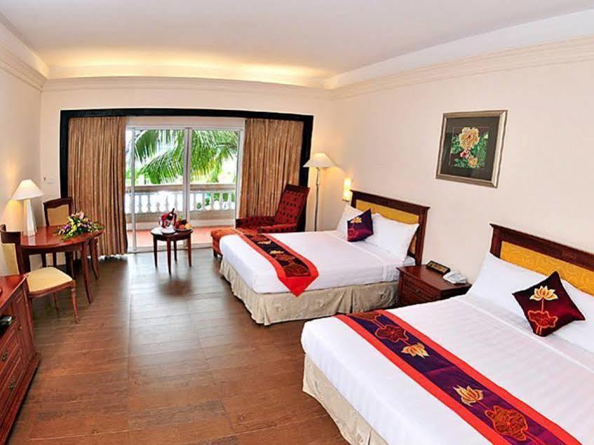 Royal Villas Halong Ha Long Exterior photo